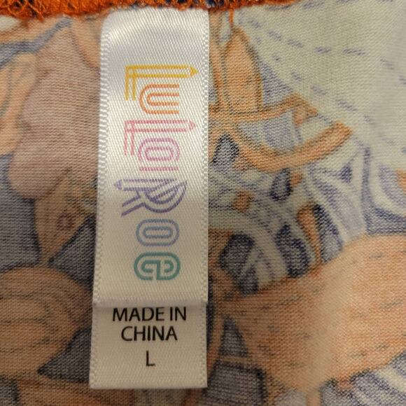 LuLaRoe Classic Tee Navy Blue Orange Red Leaves Print Top Women's Size Large - Picture 3 of 7